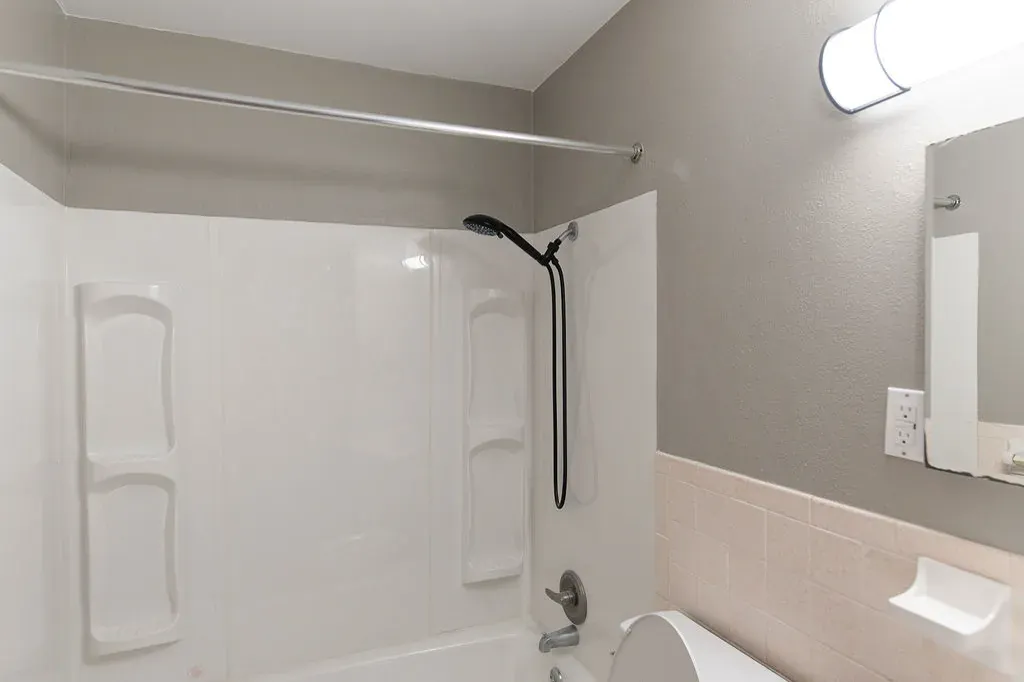 Brandt — Unit Turns photo 17