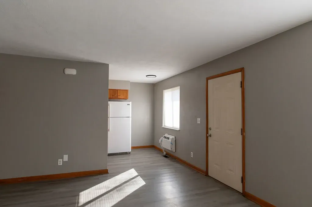 Brandt — Unit Turns photo 3