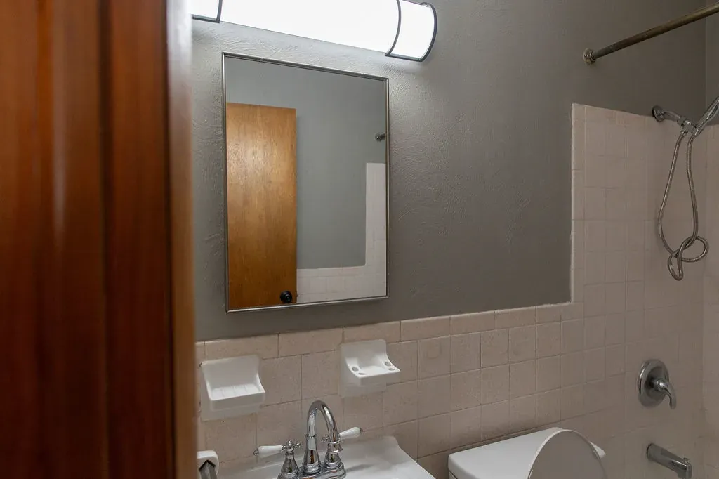 Brandt — Unit Turns photo 62